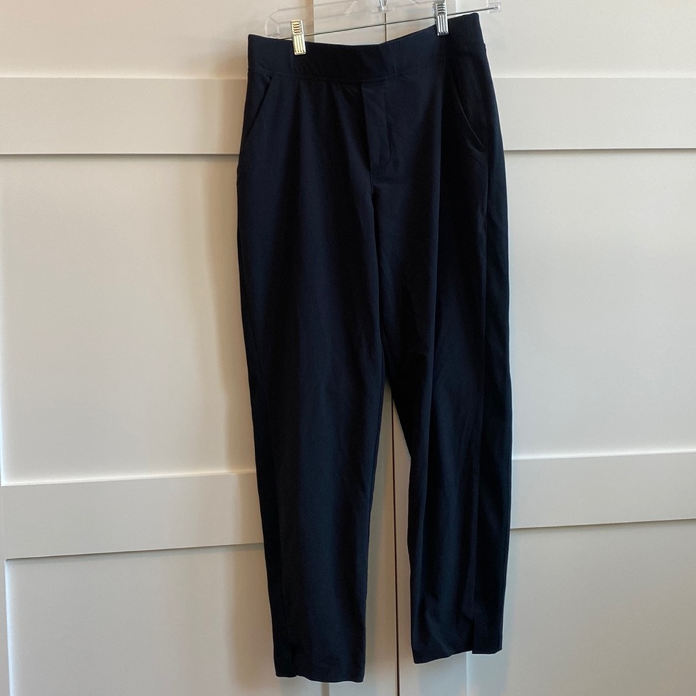 Athleta tuxedo pant jogger lightweight